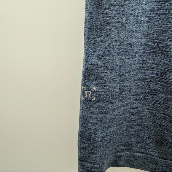 Lululemon Metal Vent Tech Short Sleeve Shirt‎ in Dark Blue Sz L - Picture 5 of 9